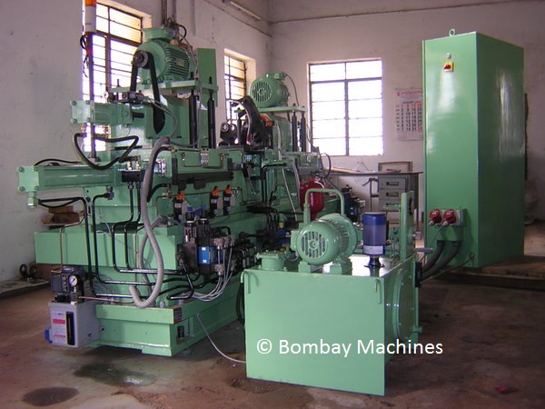 KNUCKLE JOINT BORING AND GROOVING MACHINE