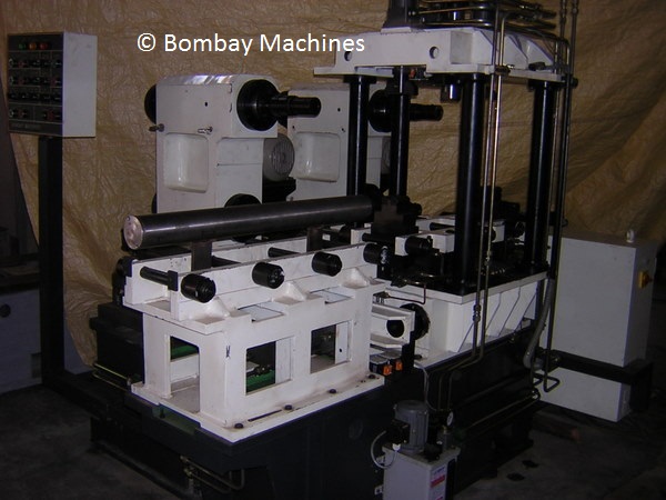 MACHINE FOR ENGINE BLOCK CASTING AVERAGING